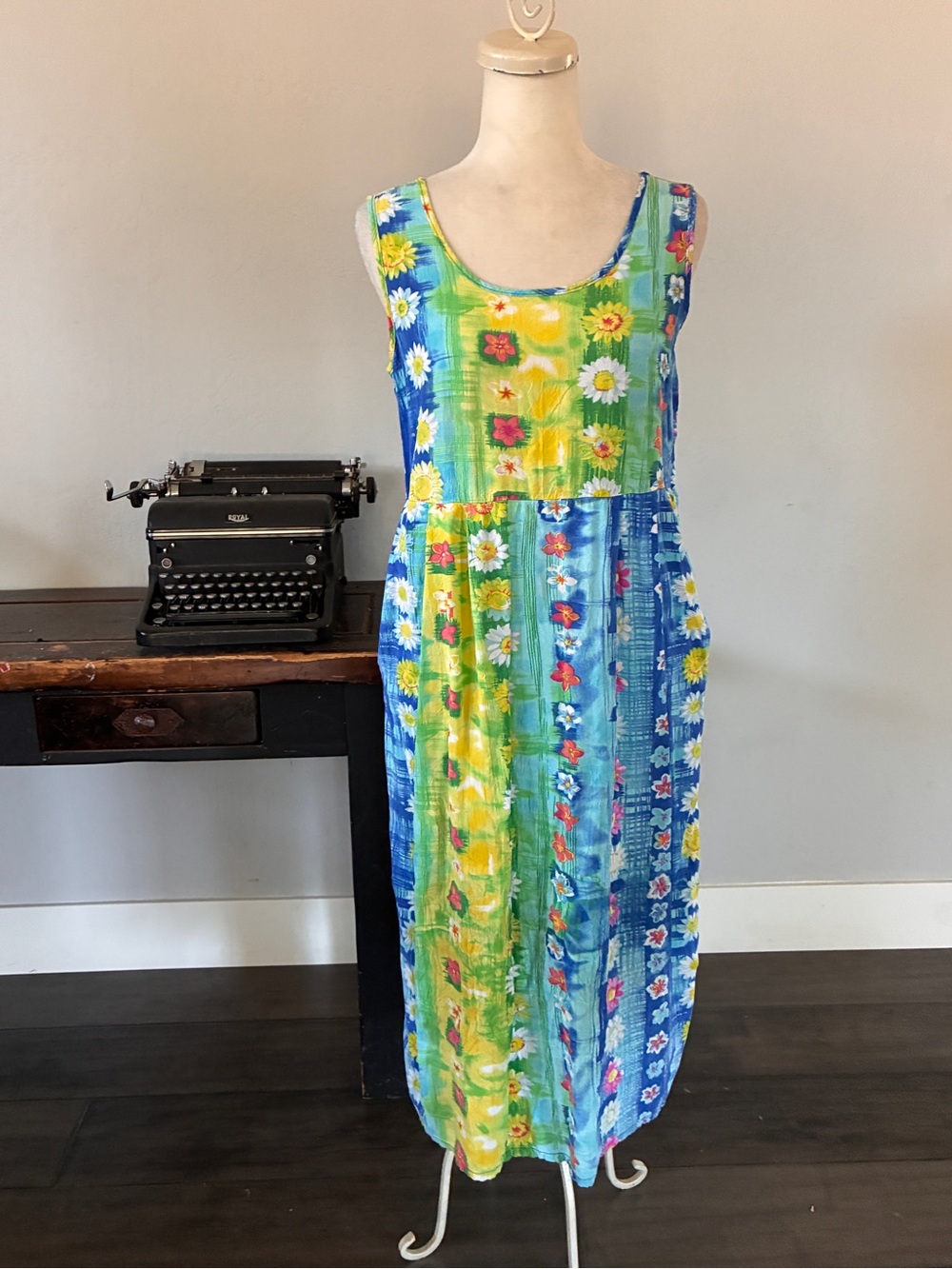 Vintage Jams World Floral Tropical Daisy Patchwork Print Sundress - Size Medium